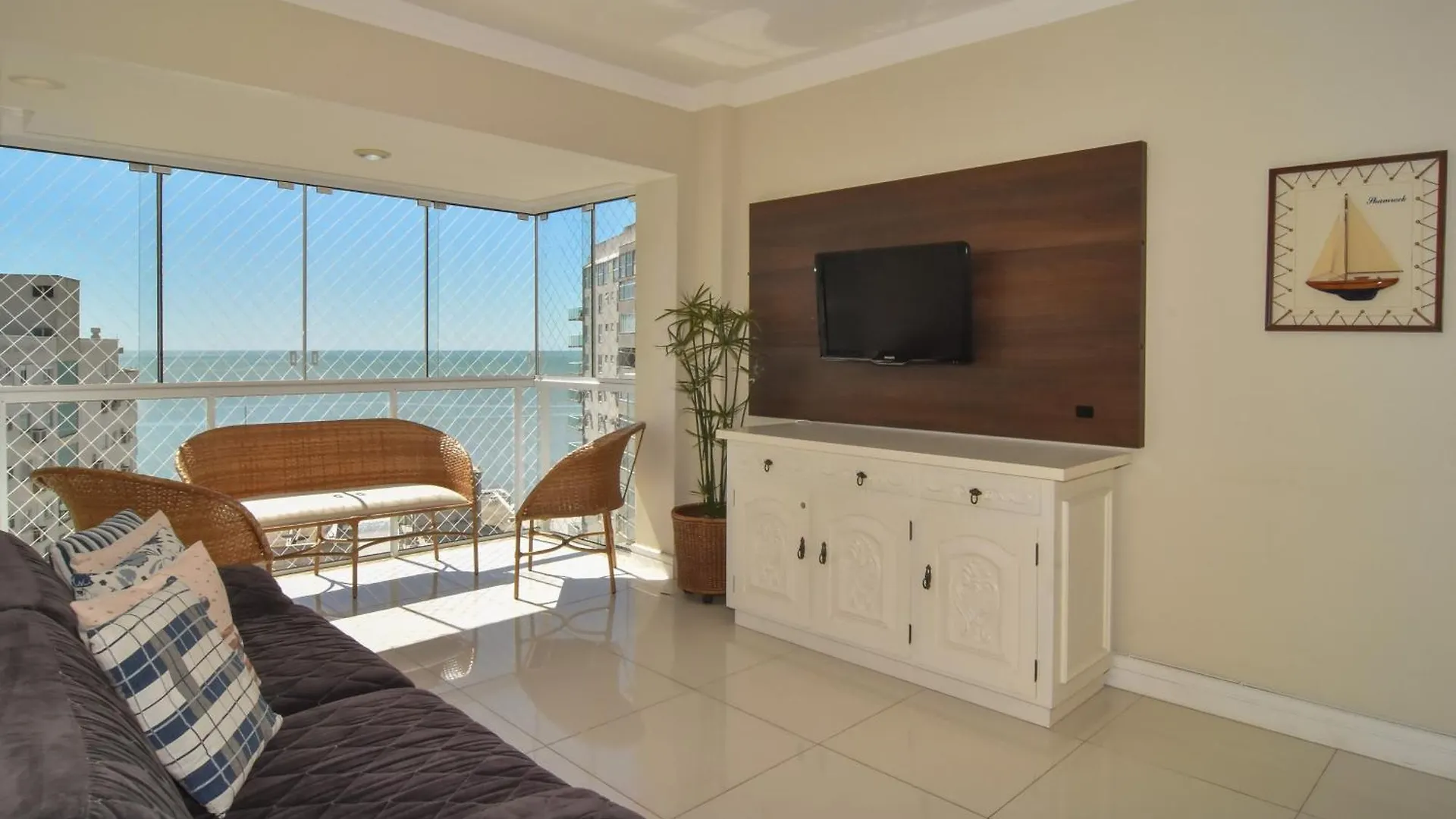 Апартаменты Vista Mar Na Quadra Do Atlantico Shopping P1287 Балнеариу-Камбориу Бразилия